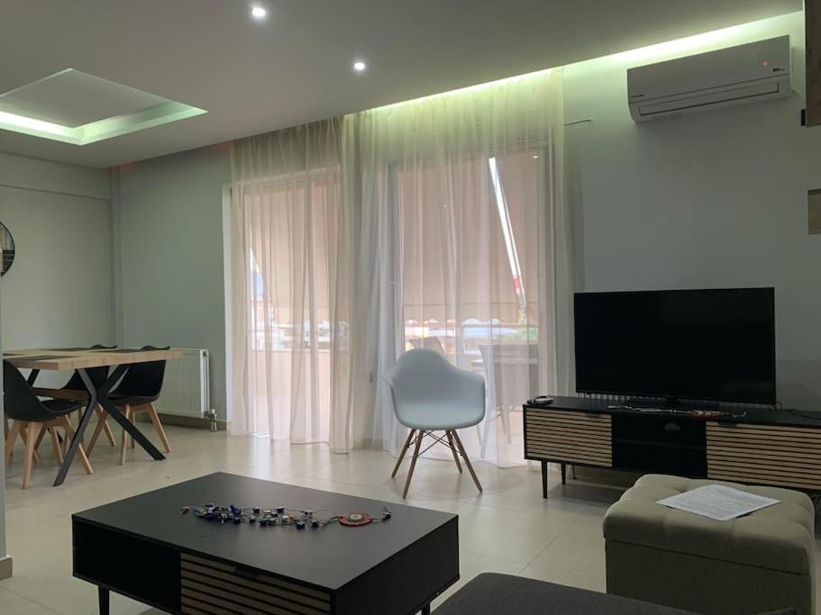 Varkiza Lux Apartment Extérieur photo